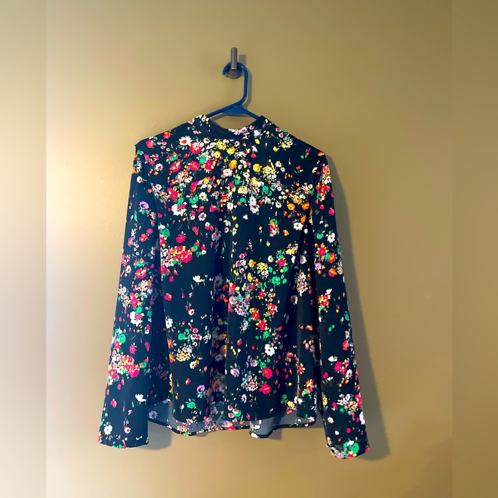 Floral print top - Picture 1 of 2